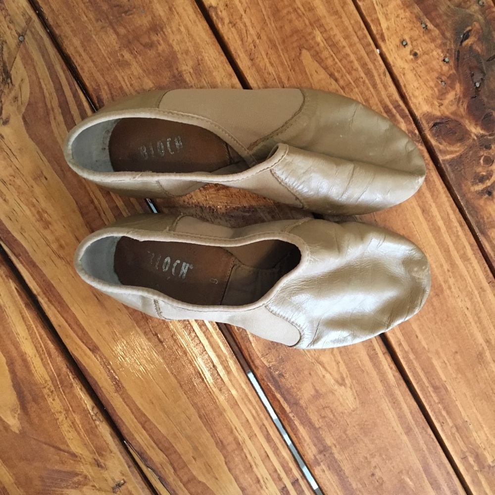 Tan Bloch jazz/dance shoes